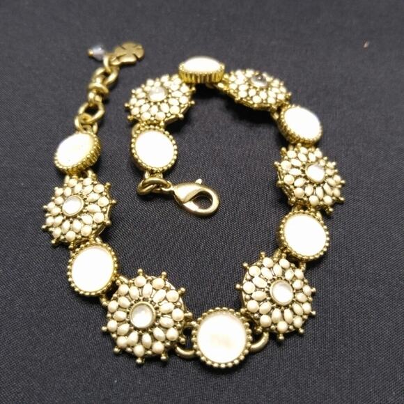 Lucky Brand Gold Tone Bracelet Mother of Pearl Flowers Vintage Boho 7.75" - Picture 5 of 7